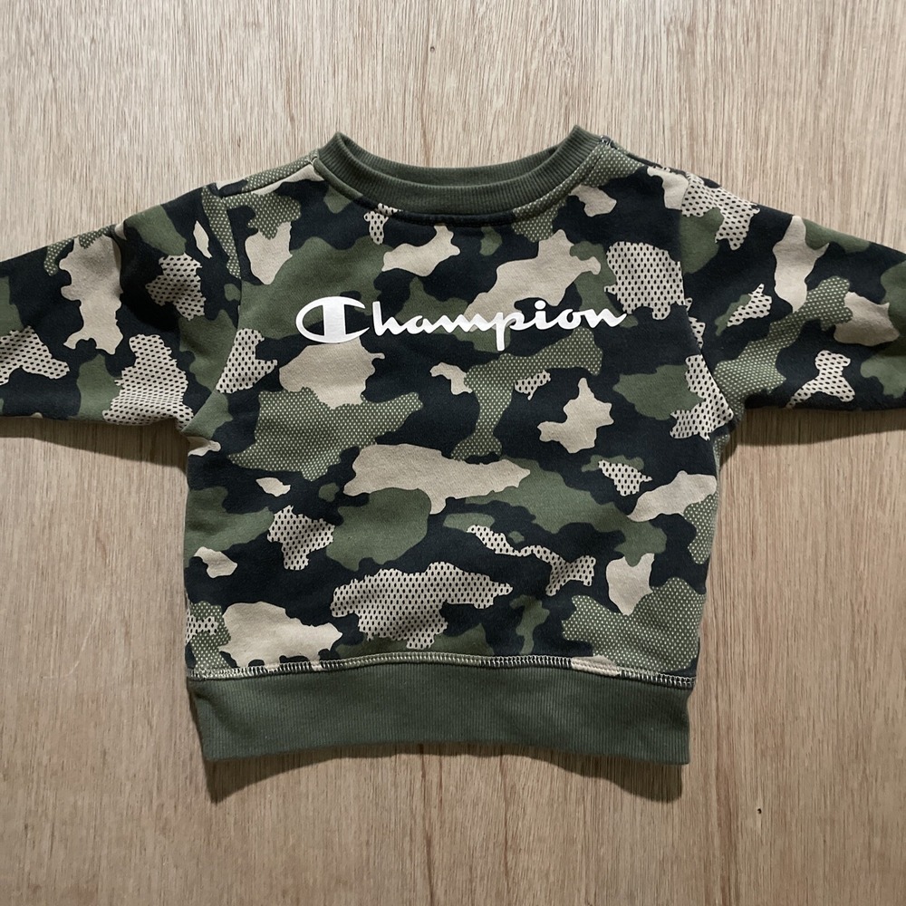Champion Sweatshirt Boys 18M 18 Months Camo Fleece Sweater Long Sleeve Logo